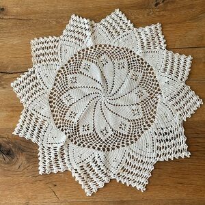 Handmade Vintage Italian Doily one owner